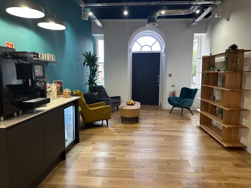 CuboWork - Nottingham Standard Court