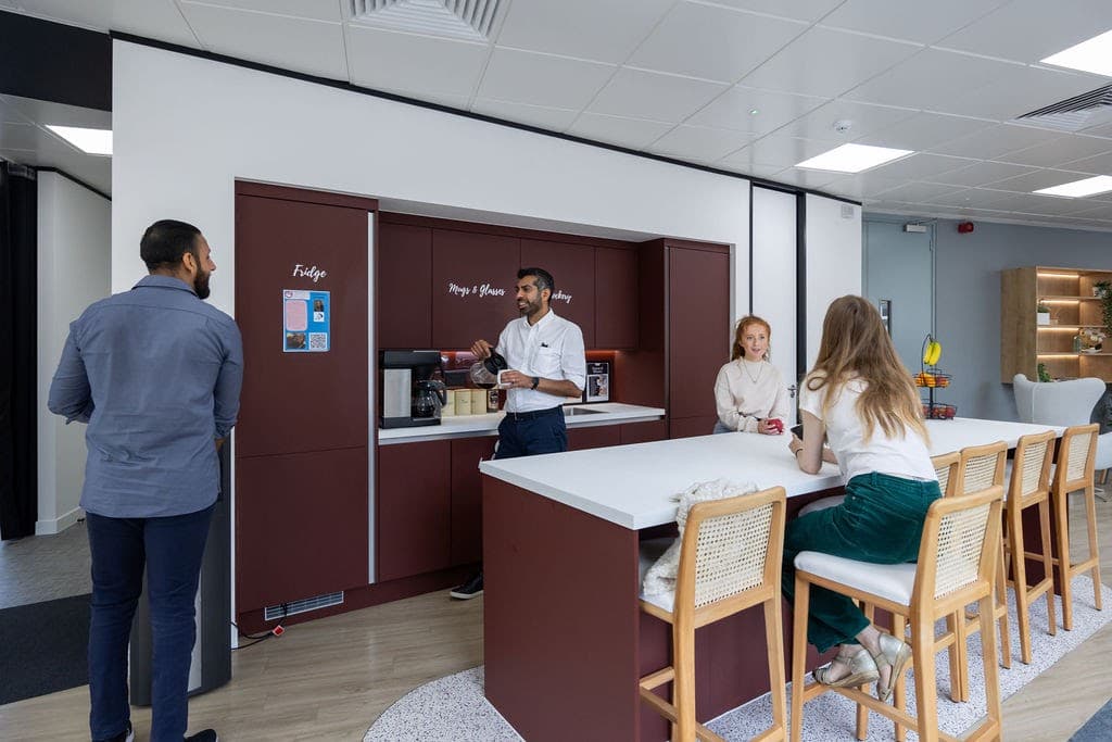 MyWorkSpot - Maidenhead York House photo 5