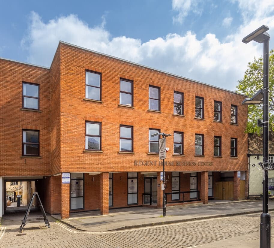 Regent House - Aylesbury photo 4