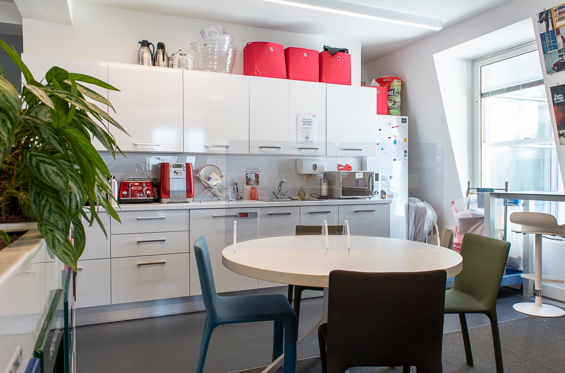 eOffice - Fitzrovia photo 3